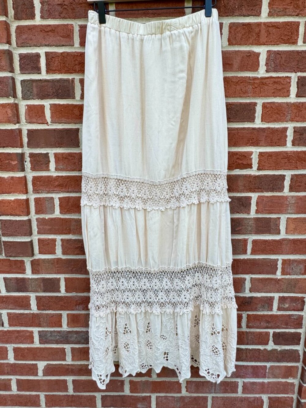 Solitaire Maxi Skirt Large Cream Tiered Crochet Eyelet Lace Detail Boho Romantic - Picture 3 of 10